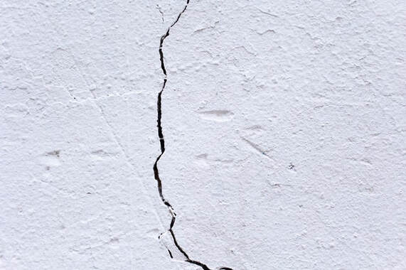 Wall crack